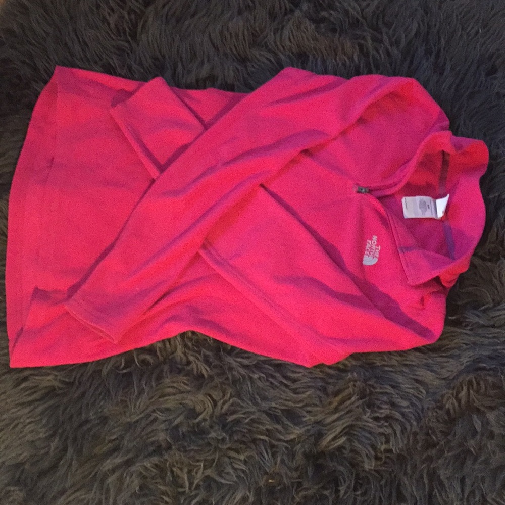 Small zip north face jacket